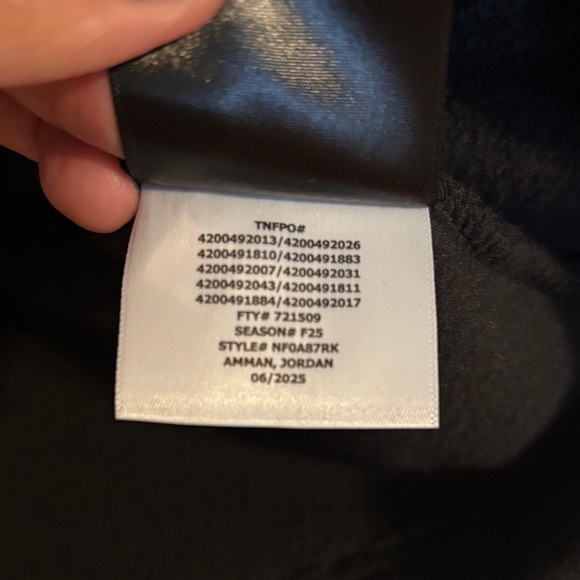 The North Face Men's Black Full-Zip Fleece Jacket, Size L, Preowned EUC - Picture 8 of 8